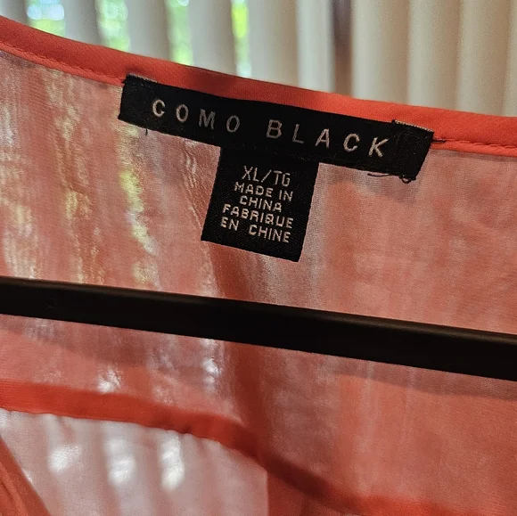Como Black Sheer Ombre Blouse NWT - Picture 2 of 6
